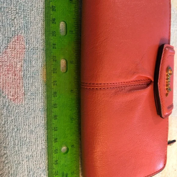 Coach NWT Coral Leather Wallet - Picture 11 of 12